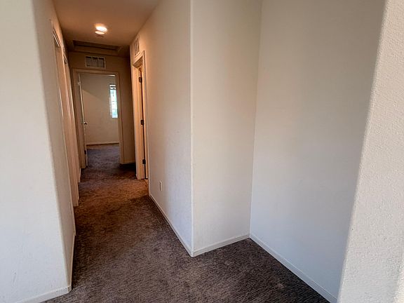 4th image of 4025 Parkmoor Ln