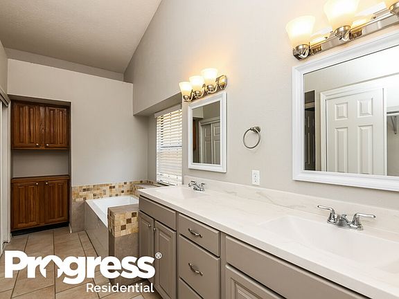 5th image of 3724 Whitefern Dr