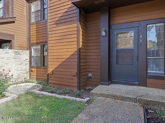 3rd image of 46 Cascades Cir W