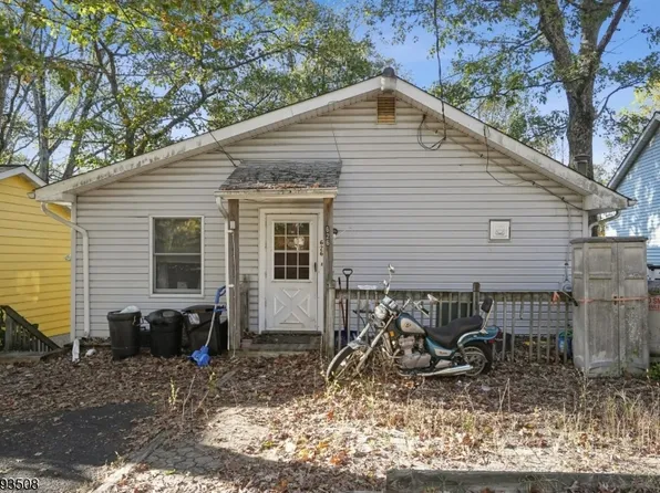 626 Brooklyn Mountain Rd, Hopatcong Boro, NJ 07843
