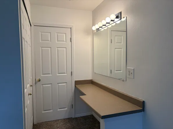 Marianne Manor Apartments