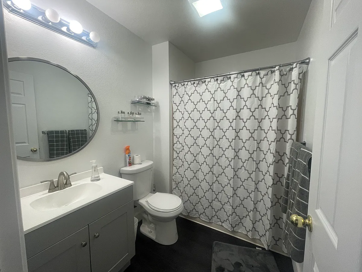 Building Photo - 38611 Palms Pl