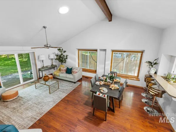 1944 E Danmor Dr, Boise, ID 83712