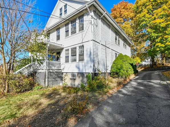 14-16 Pond St, Hyde Park, MA 02136