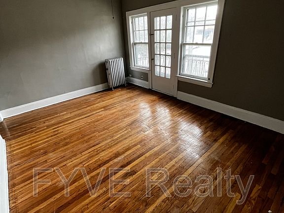 2nd image of 16814 Madison Ave APT 5