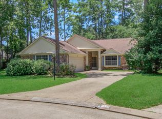 35 Cottage Grove Pl, Spring, TX 77381
