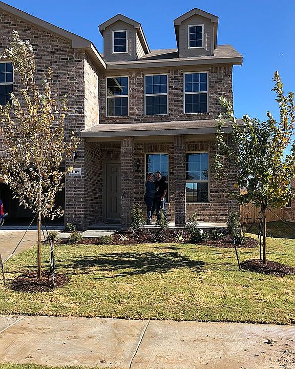 1st image of 3109 Antler Point Dr