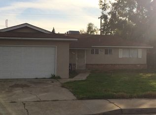 482 W Pico Ave, Clovis, CA 93612