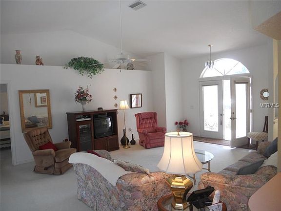 2nd image of 2838 Algardi Ln