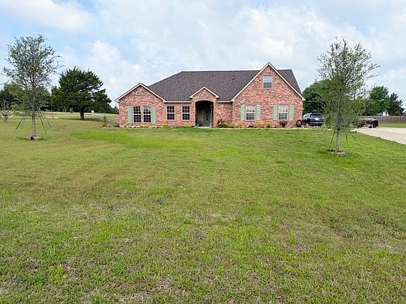 3rd image of 508 Lopez Dr