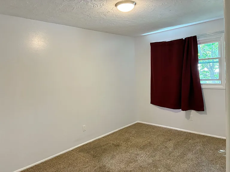 2180 Westcliff Dr — Photo 19