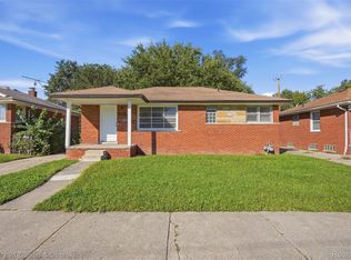 17831 Hoover St, Detroit, MI 48205