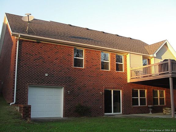 3rd image of 2785 Crescent Hill Dr NE
