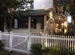 202 Avenue K, Matamoras, PA 18336
