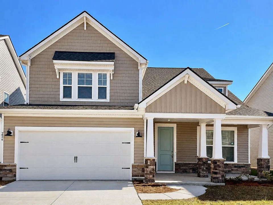 226 Bering Ln