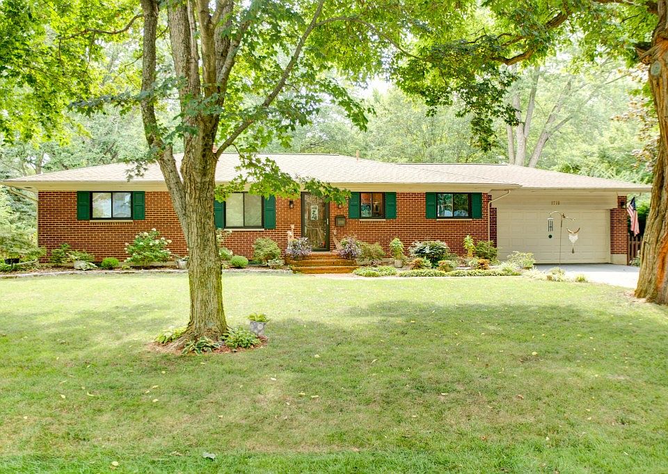 1st image of 1778 Bledsoe Dr