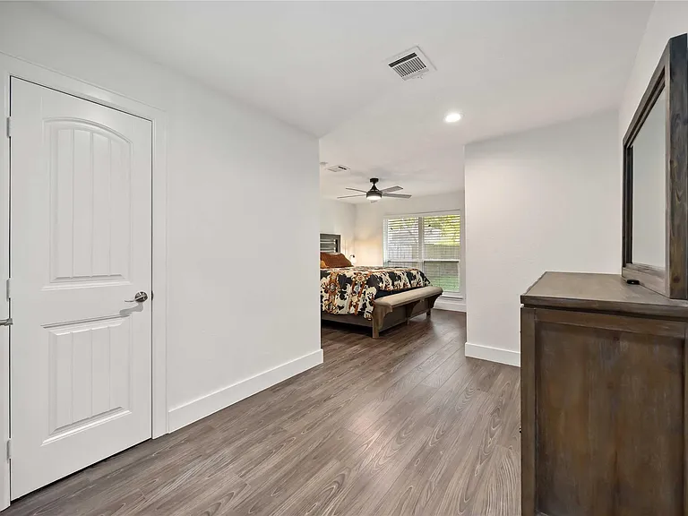 22419 Deville Dr — Photo 18