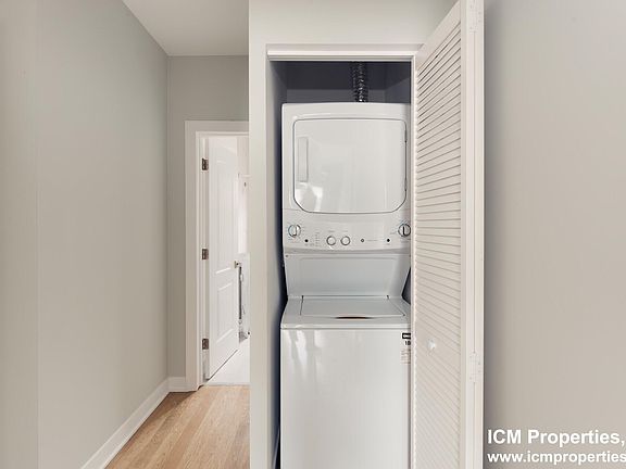 4th image of 4829 N Wolcott Ave #2A