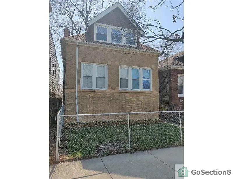 1841 E 93rd St photo 1