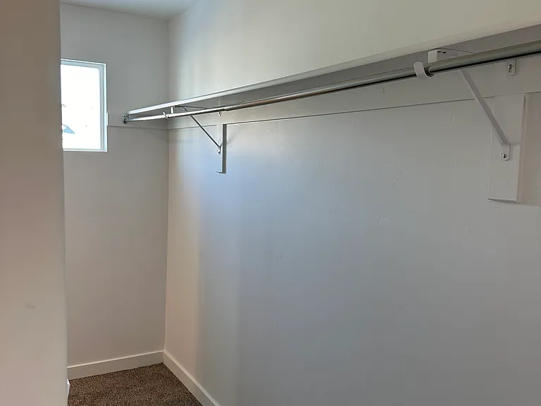 982 E Drifter Ln — Photo 4