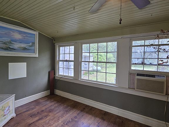 23rd image of 2083 Harvey Point Road