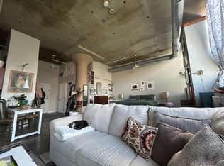 21 Illinois St APT 203, Worcester, MA 01610