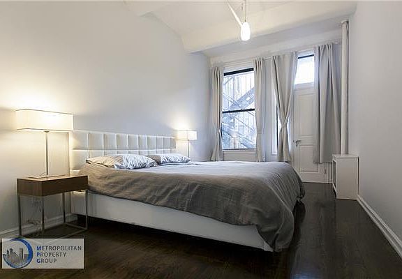 2nd image of 110 W 14th St Fl 6