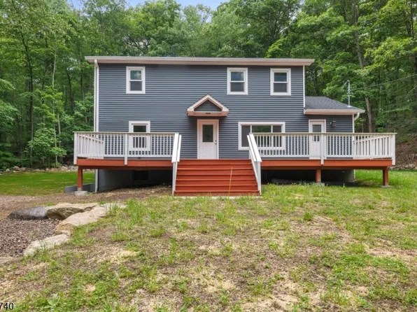 557 Burnt Meadow Rd, West Milford Twp., NJ 07421