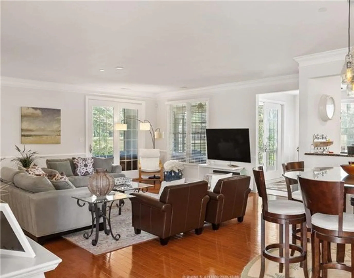 223 A Azalea Drive — Photo 2