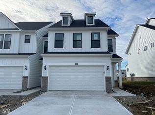 3290 Morab Dr, Zionsville, IN 46077