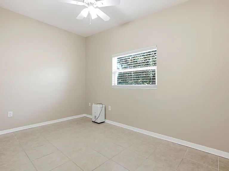 1600 Drum St — Photo 29