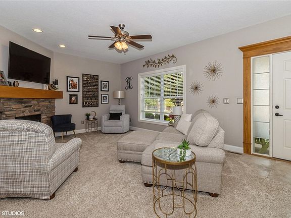 3rd image of 6260 Beechtree Dr #19104