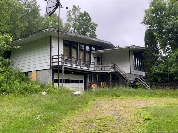 1497 Canada St, Saint Marys, NB E6C 1M9