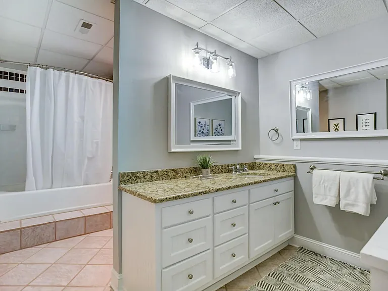 4564 Ina Ln — Photo 21