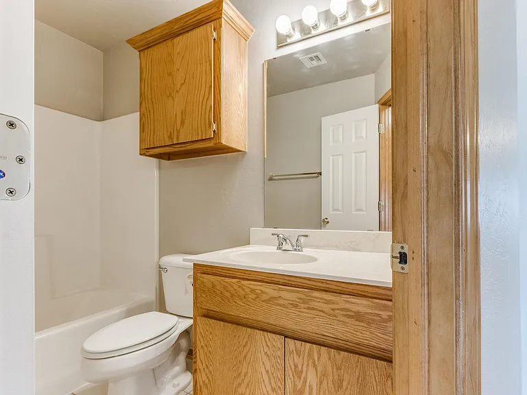 Bathroom - Hallway
