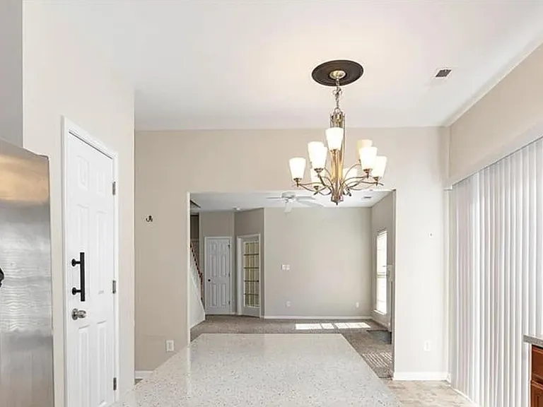 1212 Oakdale Commons Ct — Photo 21