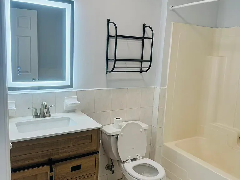 206 Market St #5 — Photo 6