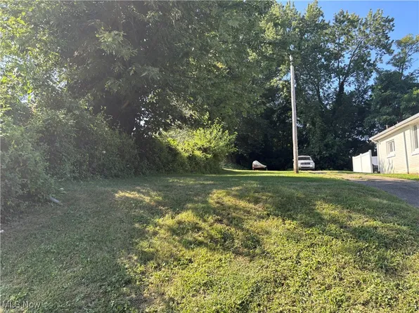 626 Prospect Ave, Zanesville, OH 43701