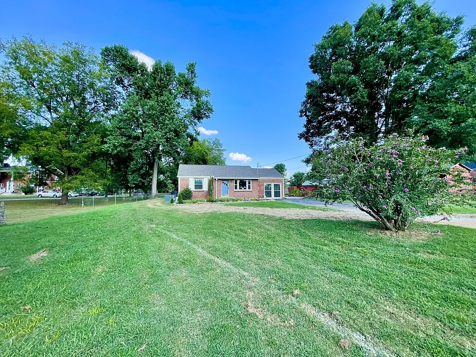 603 Colfax Dr
