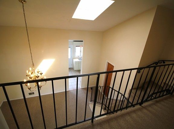 5th image of 635 Schuyler Ave APT 10