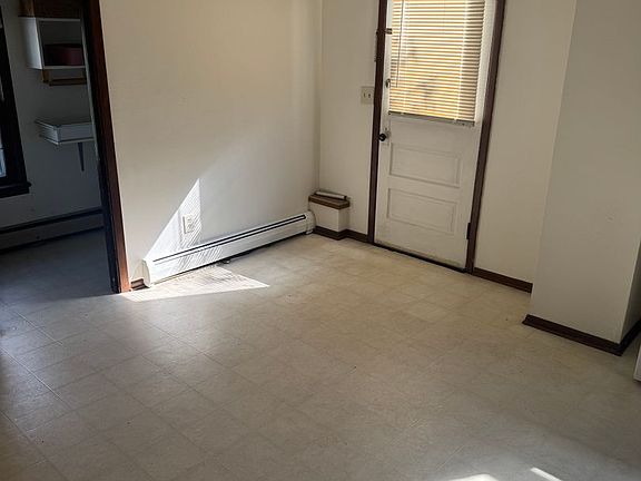 4th image of 7603 Terrace Ave #2