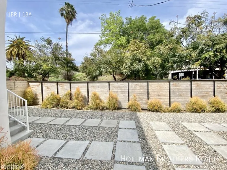 2508 London St — Photo 12