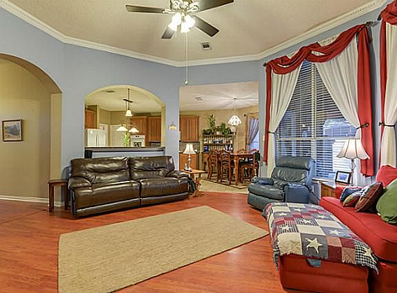 5th image of 1404 Cedar Bluff Ln