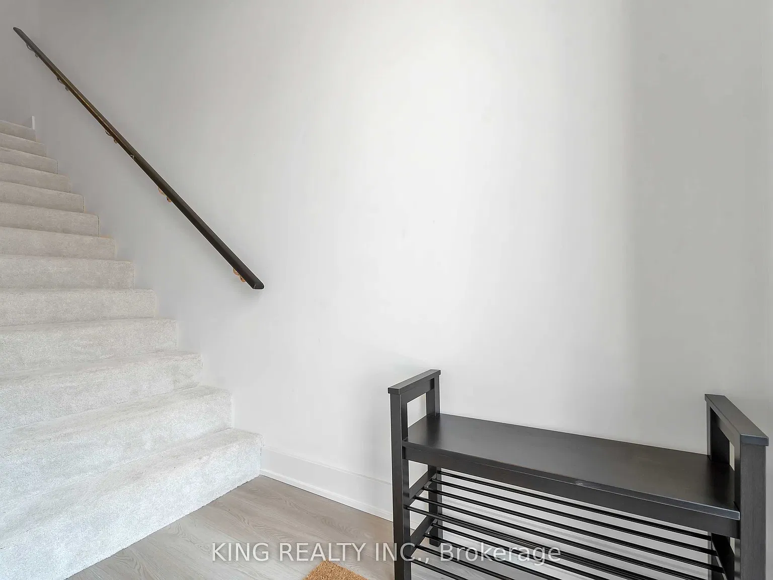 3 bed, $3,300 — Photo 4