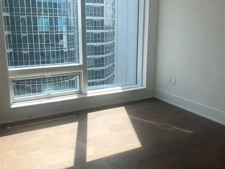 10 York St #3105 — Photo 6