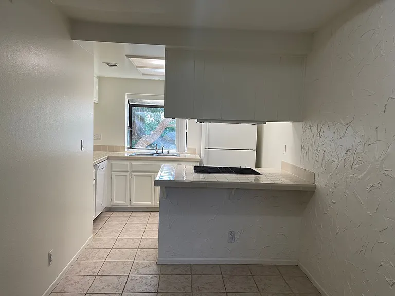 5736 Skyview Way #A — Photo 2
