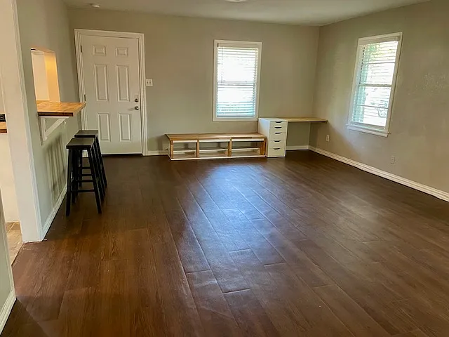 5513 James Dr — Photo 8
