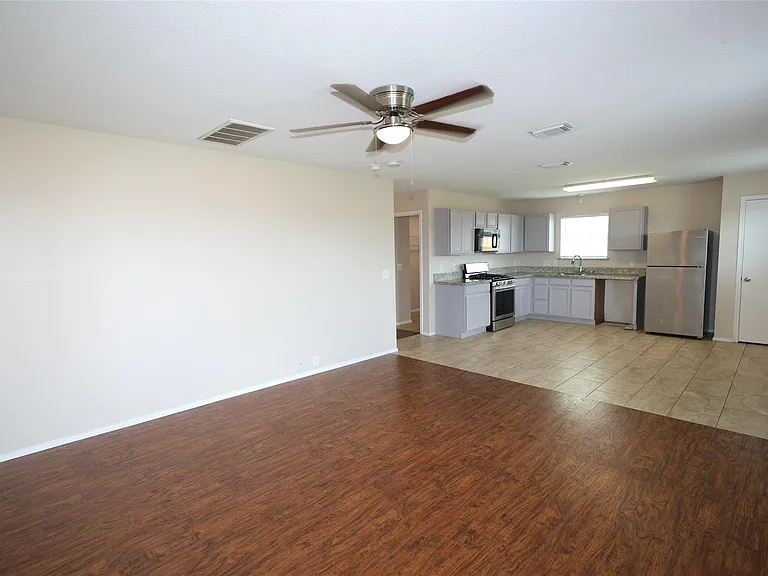 3203 Becker Glen St — Photo 8