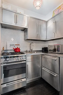 Sold by Douglas Elliman | media 4