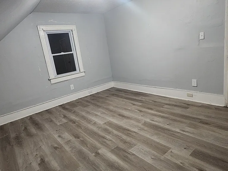 3143 W 44th St #2 — Photo 13